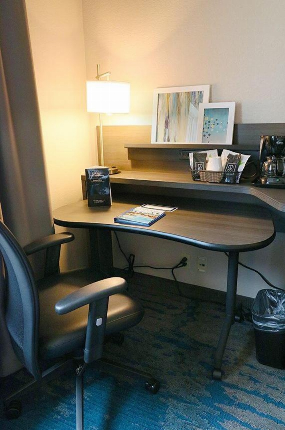 Fairfield Inn & Suites by Marriott Des Moines Airport Main image